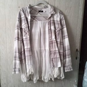 BDG lace trim flannel